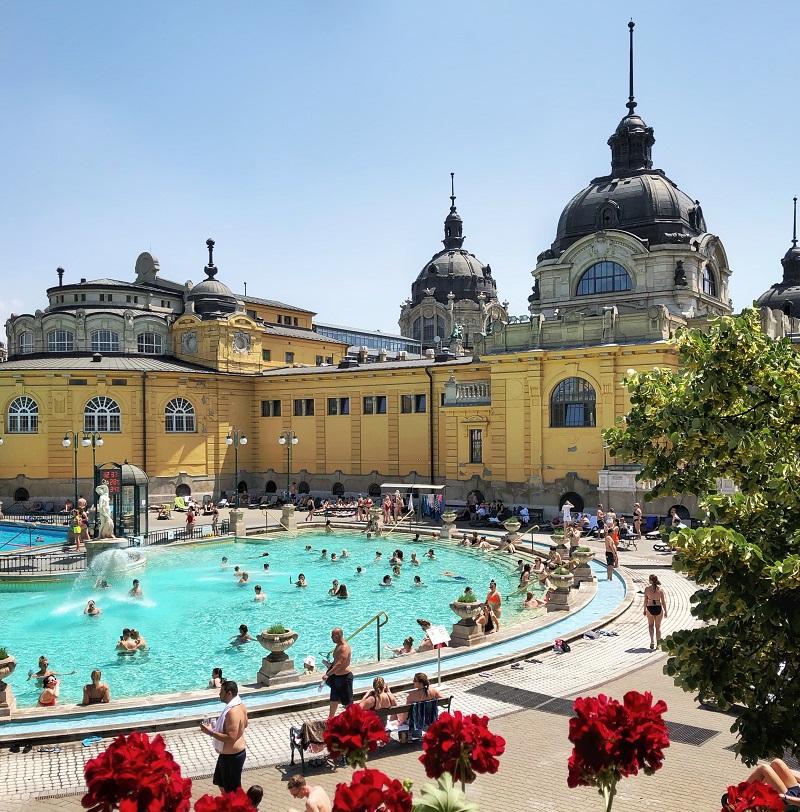 Szcchenyi Baths, Budapest