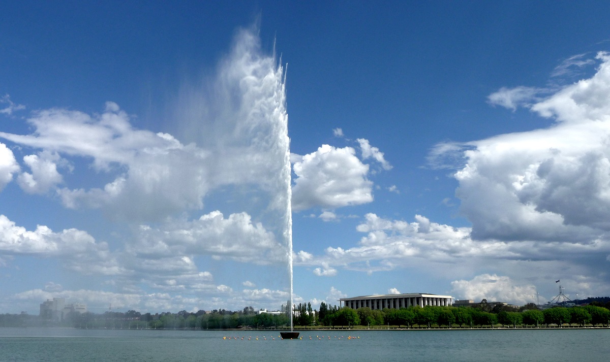 Captain Cook Memorial Jet, Canberra